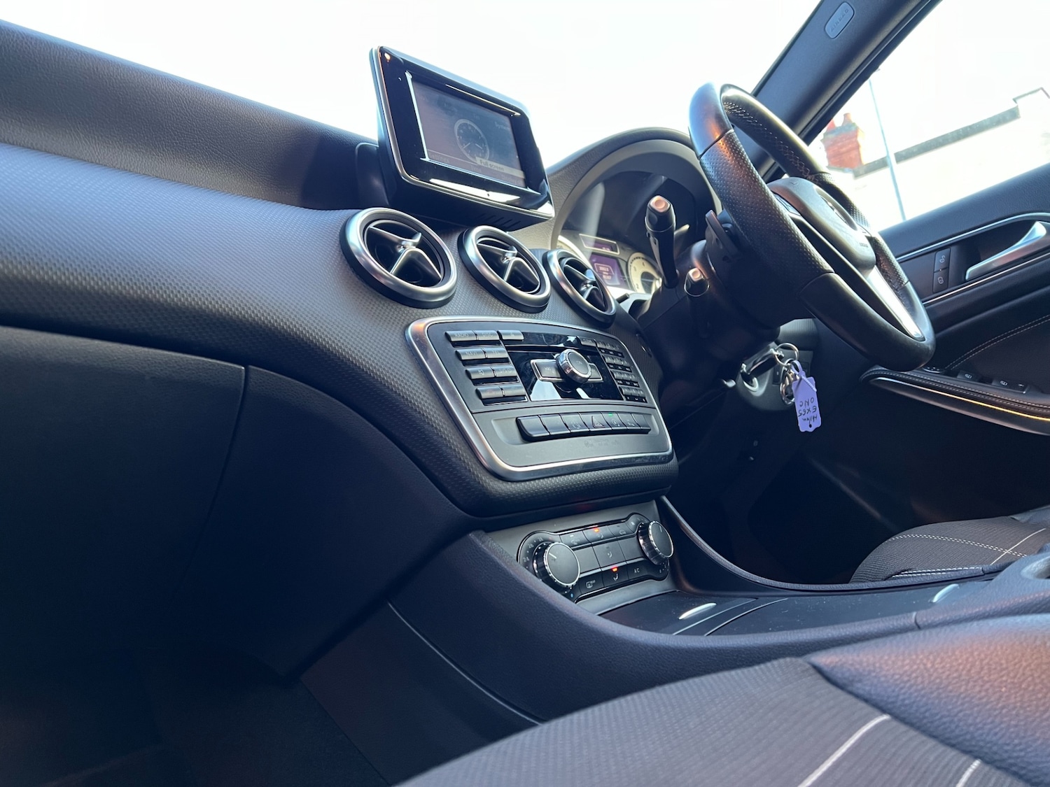 Used Mercedes-Benz A-Class 2015 for sale - 77149710: Photo 13