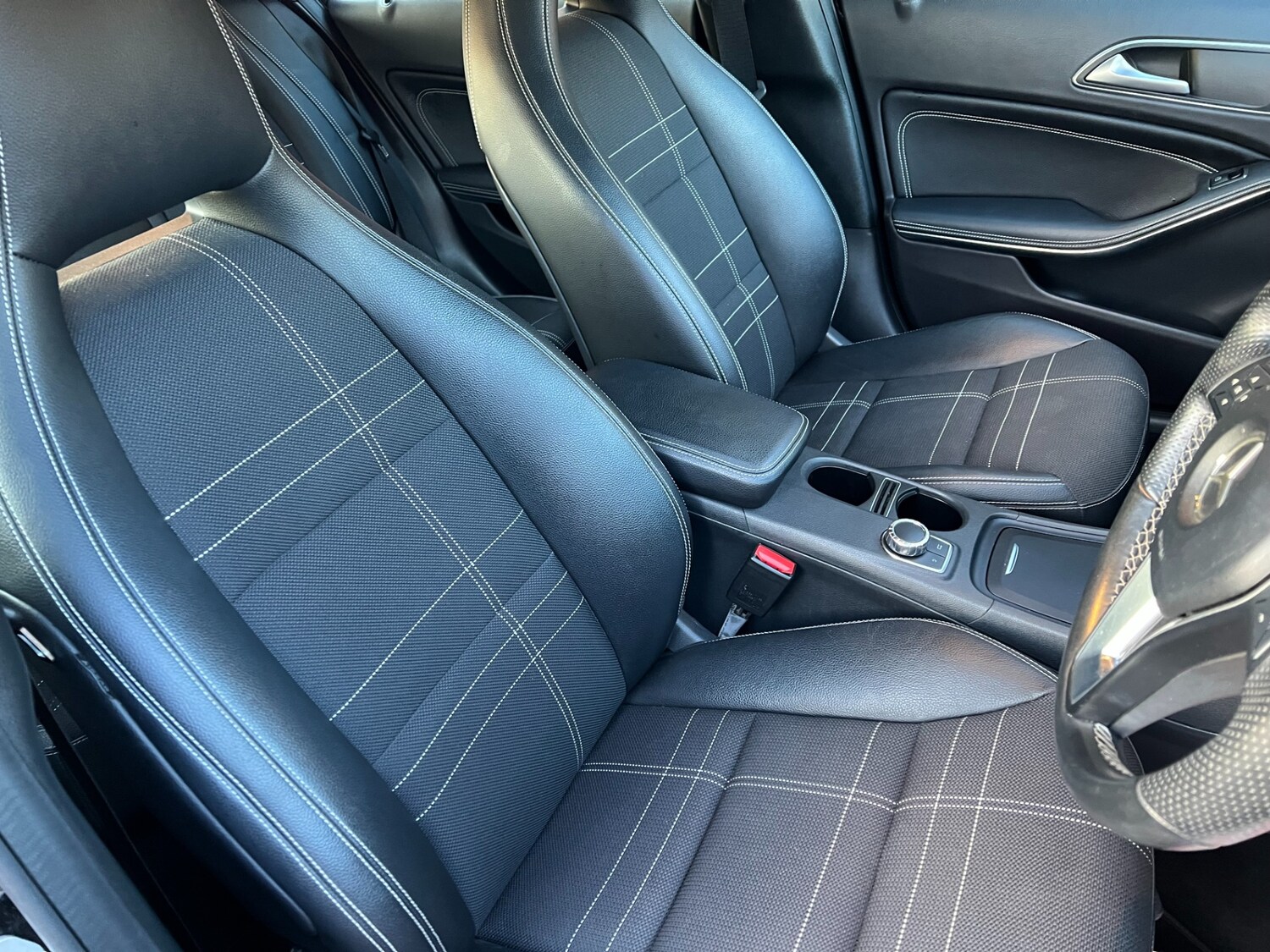 Used Mercedes-Benz A-Class 2015 for sale - 77149710: Photo 29