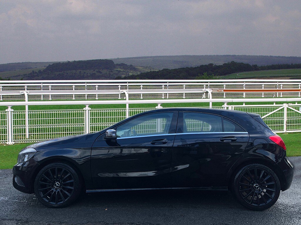 Used Mercedes-Benz A-Class 2015 for sale - 77149710: Photo 4