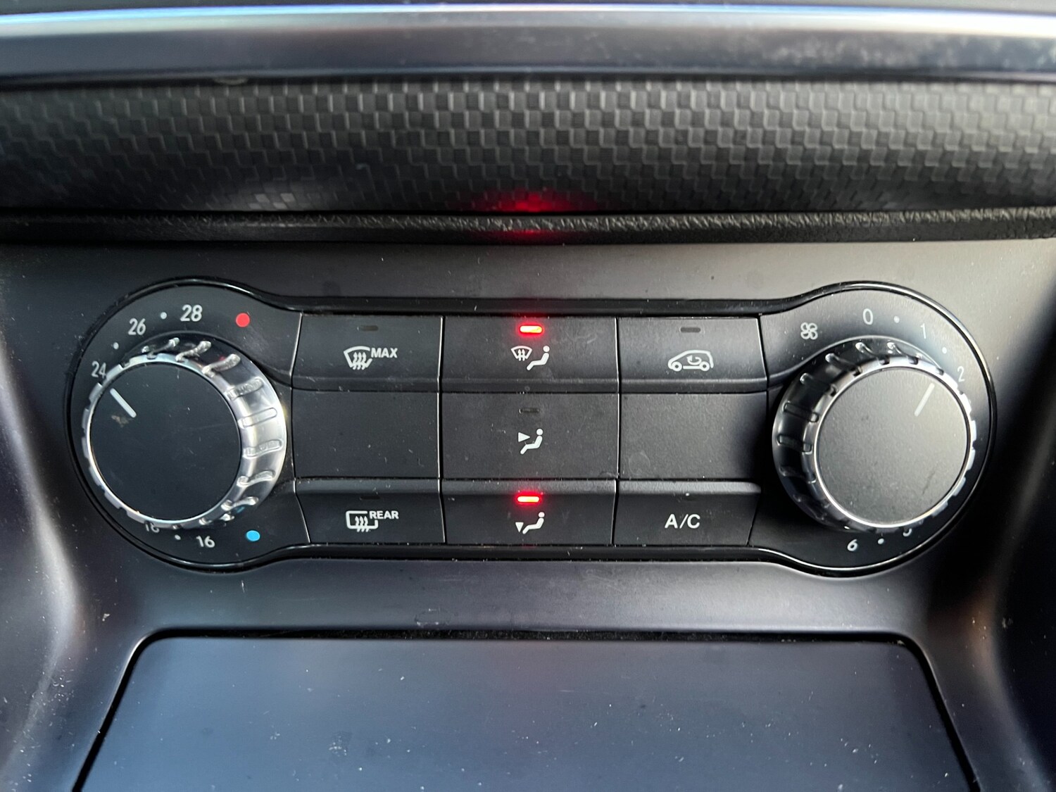 Used Mercedes-Benz A-Class 2015 for sale - 77149710: Photo 41