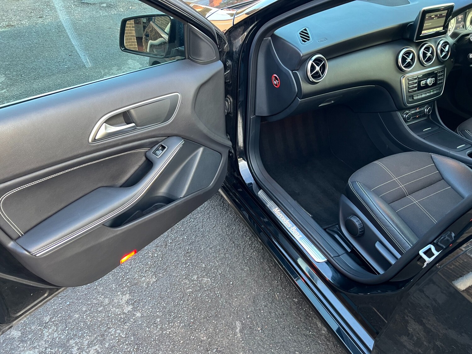 Used Mercedes-Benz A-Class 2015 for sale - 77149710: Photo 54