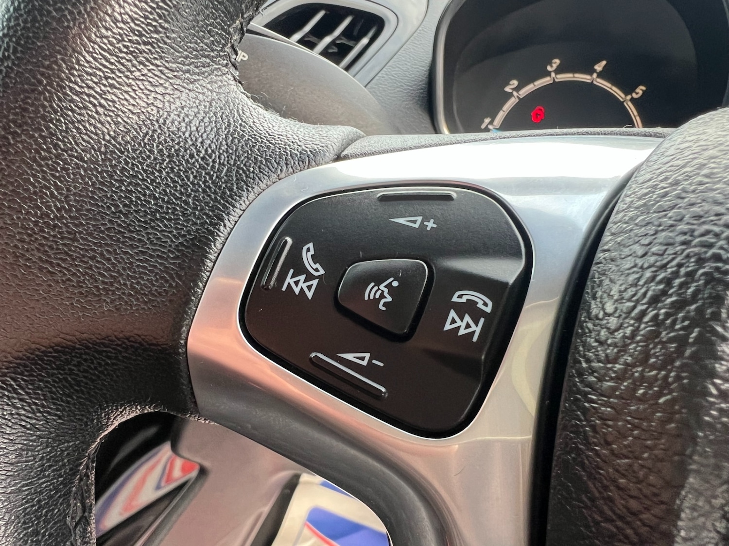 Used Ford B-MAX 2014 for sale - 76466605: Photo 24