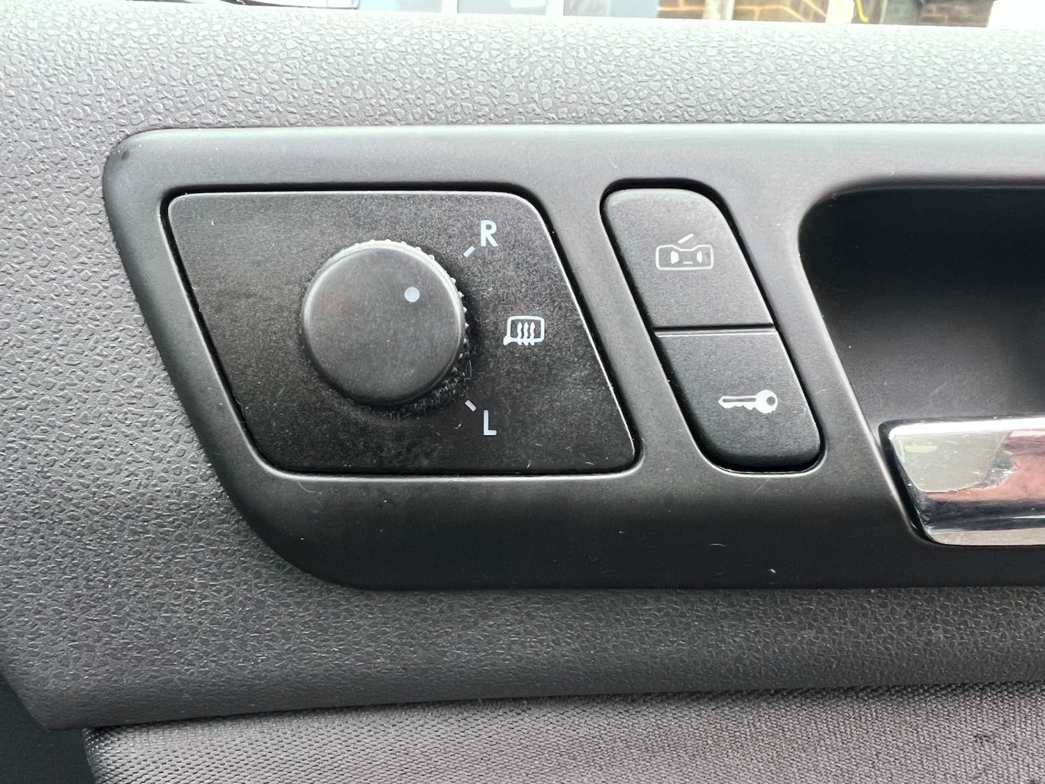 Used Volkswagen Polo 2009 for sale - 77377810: Photo 30