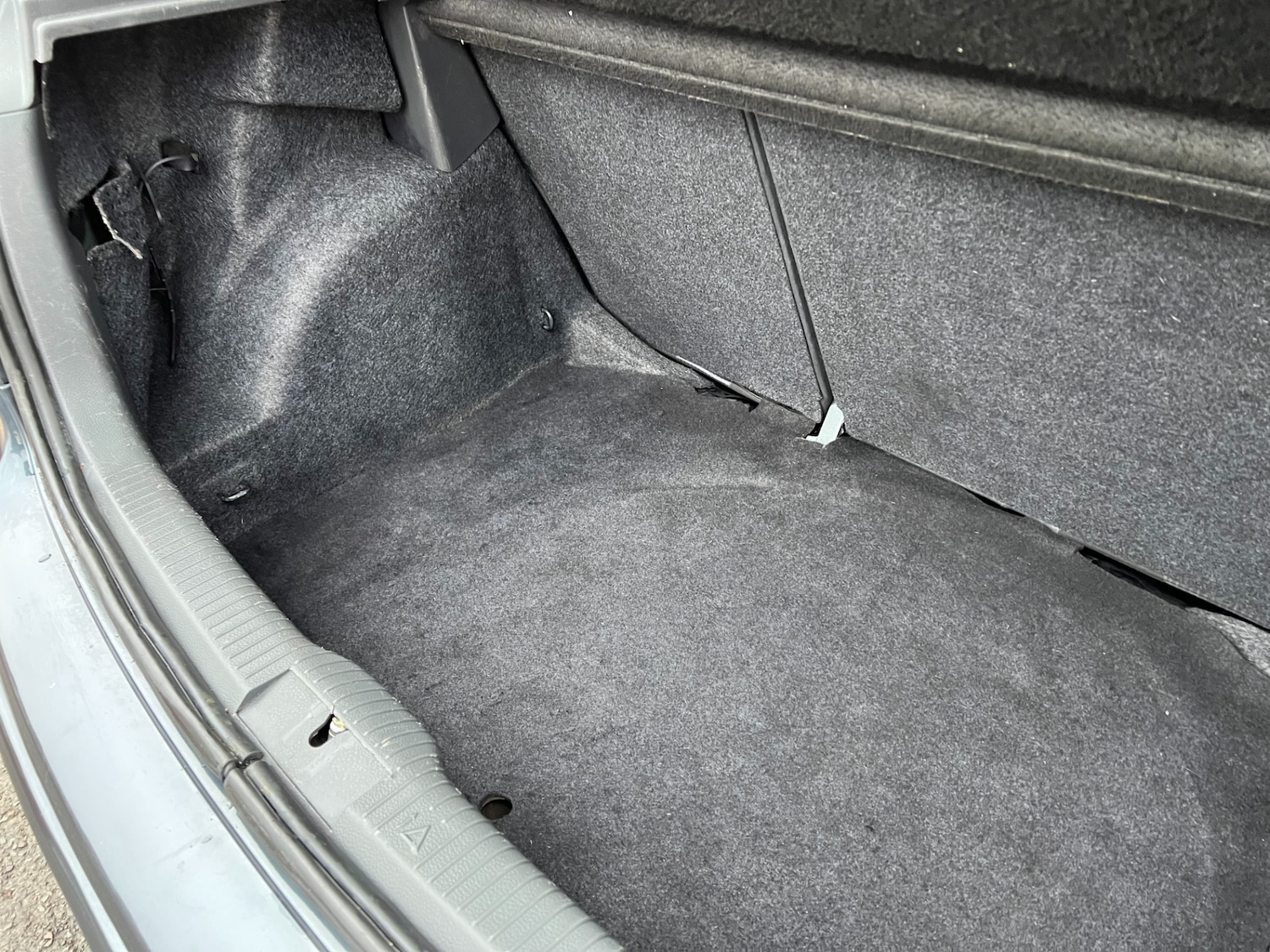 Used Volkswagen Polo 2009 for sale - 77377810: Photo 45