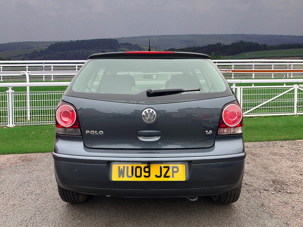 Used Volkswagen Polo 2009 for sale - 77377810: Photo 7