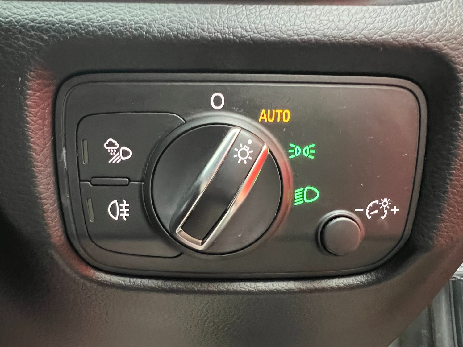 Used Audi A3 2017 for sale - 77326401: Photo 27