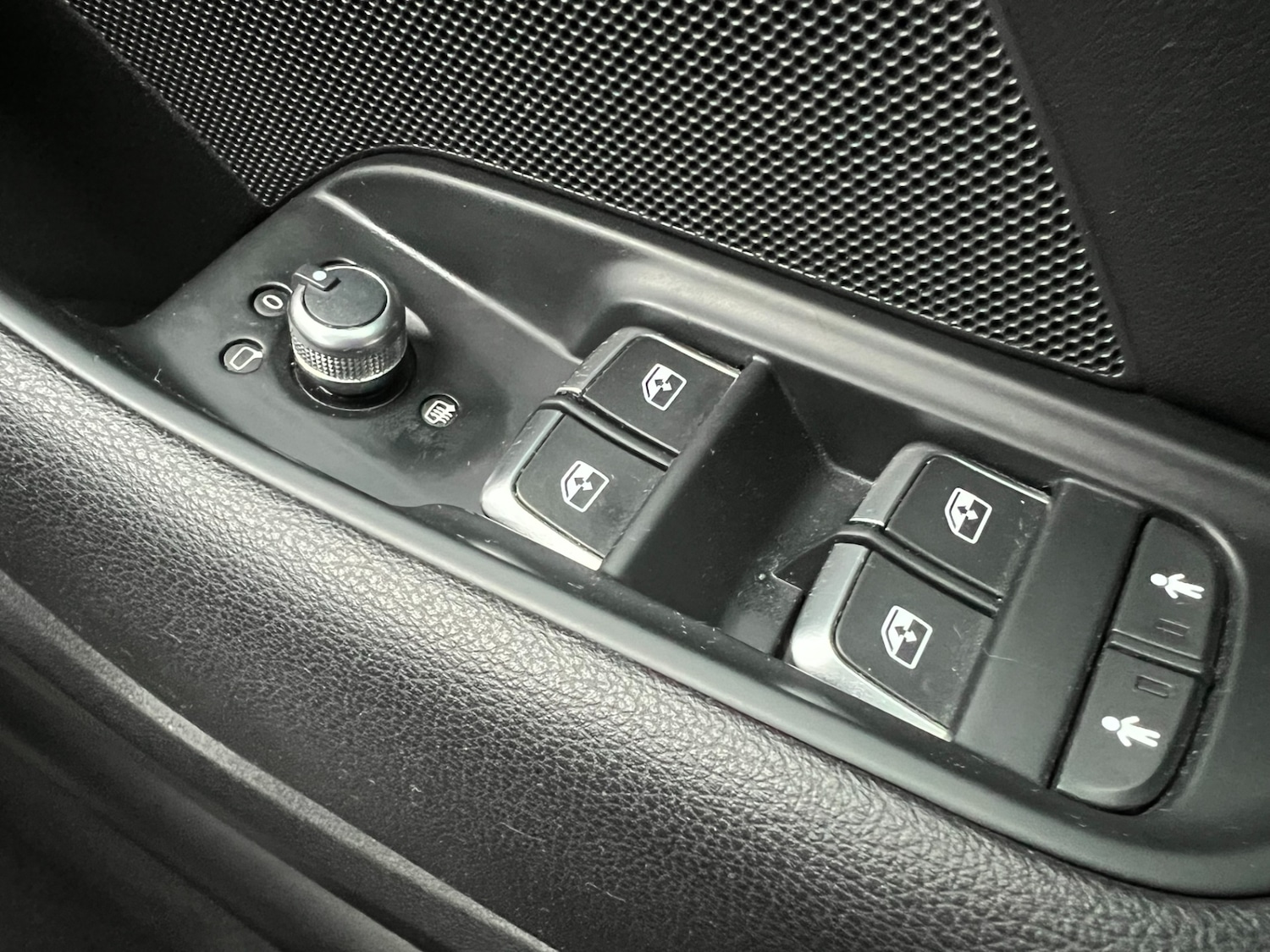 Used Audi A3 2017 for sale - 77326401: Photo 35