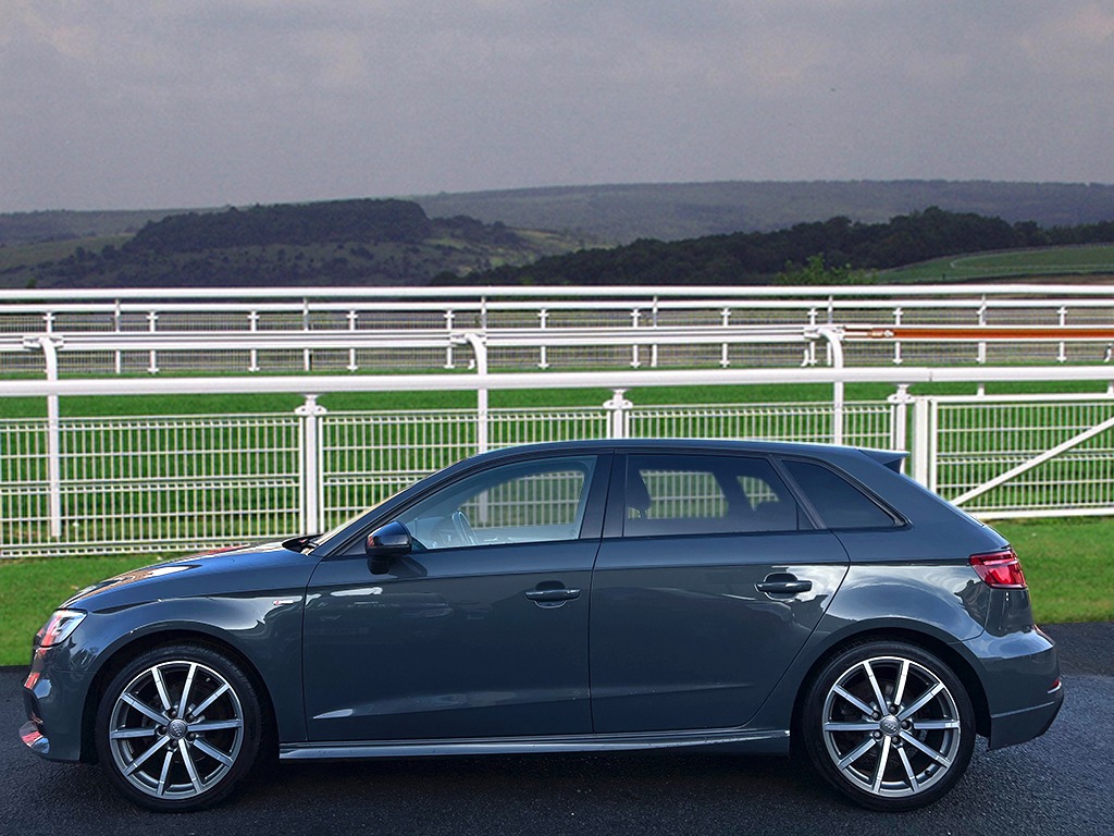 Used Audi A3 2017 for sale - 77326401: Photo 4