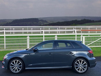 Used Audi A3 2017 for sale - 77326401: Photo