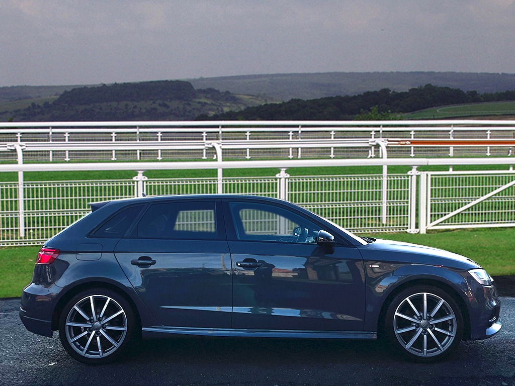 Used Audi A3 2017 for sale - 77326401: Photo 8