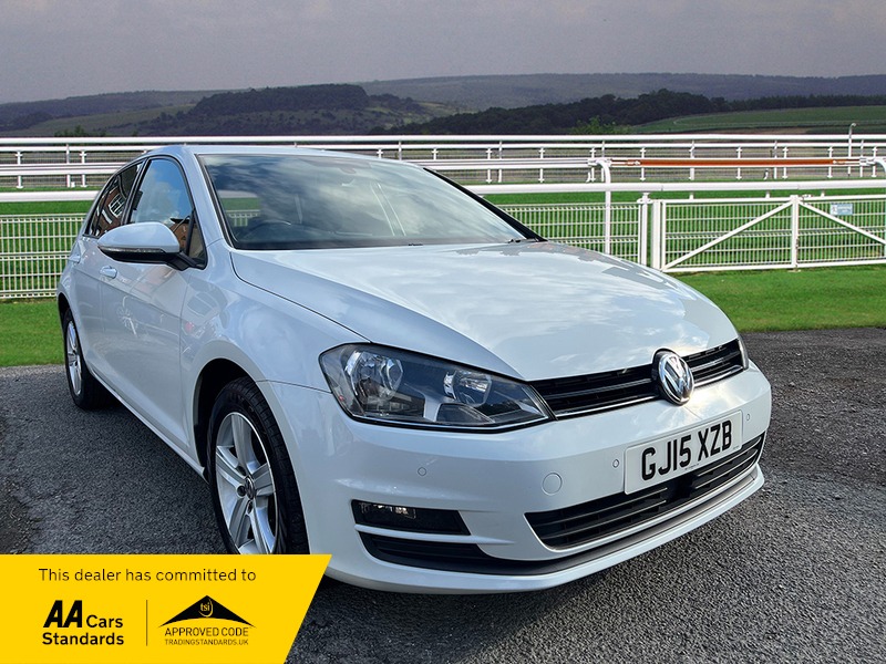 Used Volkswagen Golf 2015 for sale - 76518581: Photo 1