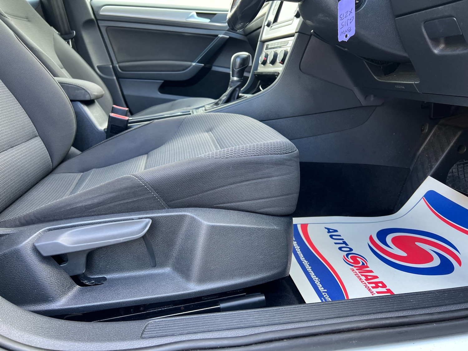 Used Volkswagen Golf 2015 for sale - 76518581: Photo 23