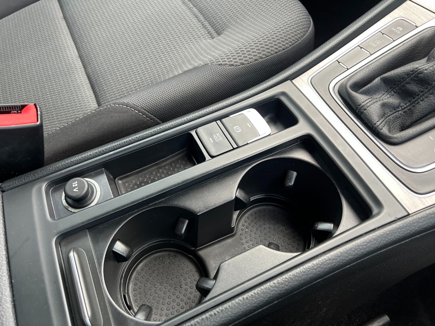 Used Volkswagen Golf 2015 for sale - 76518581: Photo 32