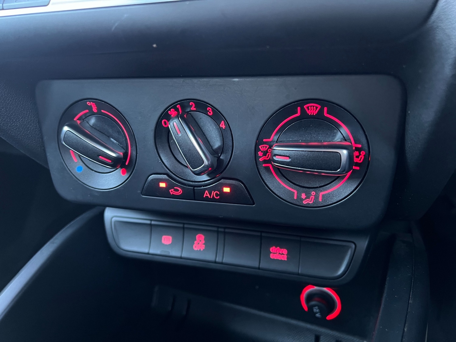 Used Audi A1 2017 for sale - 76681548: Photo 31