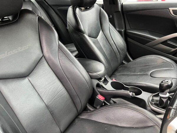 Used Hyundai Veloster 2012 for sale - 76115688: Photo 11