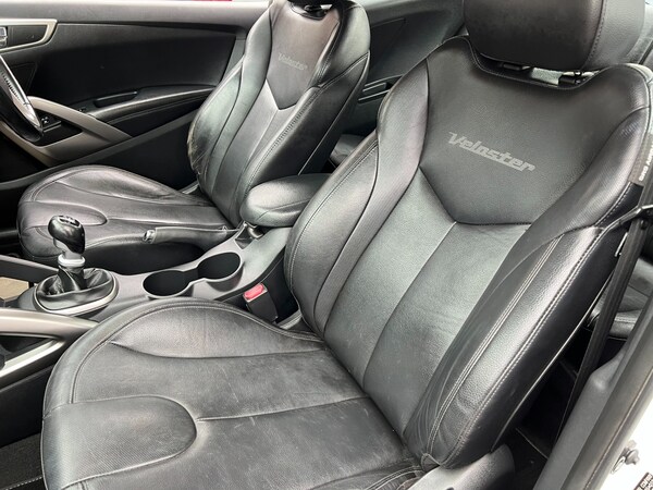 Used Hyundai Veloster 2012 for sale - 76115688: Photo 15