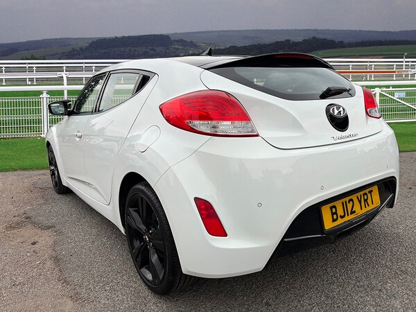 Used Hyundai Veloster 2012 for sale - 76115688: Photo 2