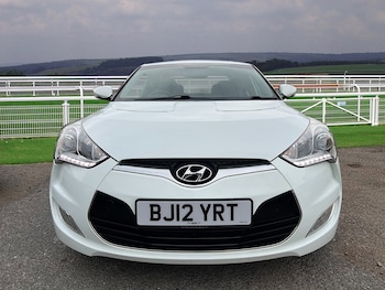 Used Hyundai Veloster 2012 for sale - 76115688: Photo