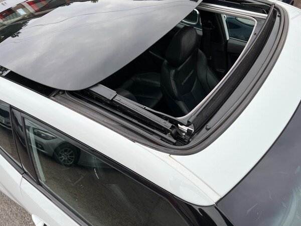 Used Hyundai Veloster 2012 for sale - 76115688: Photo 9