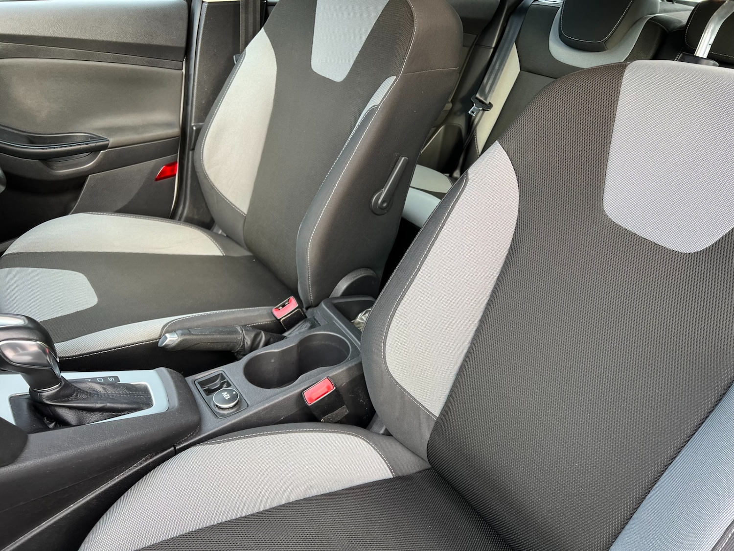 Used Ford Focus 2012 for sale - 76948541: Photo 12