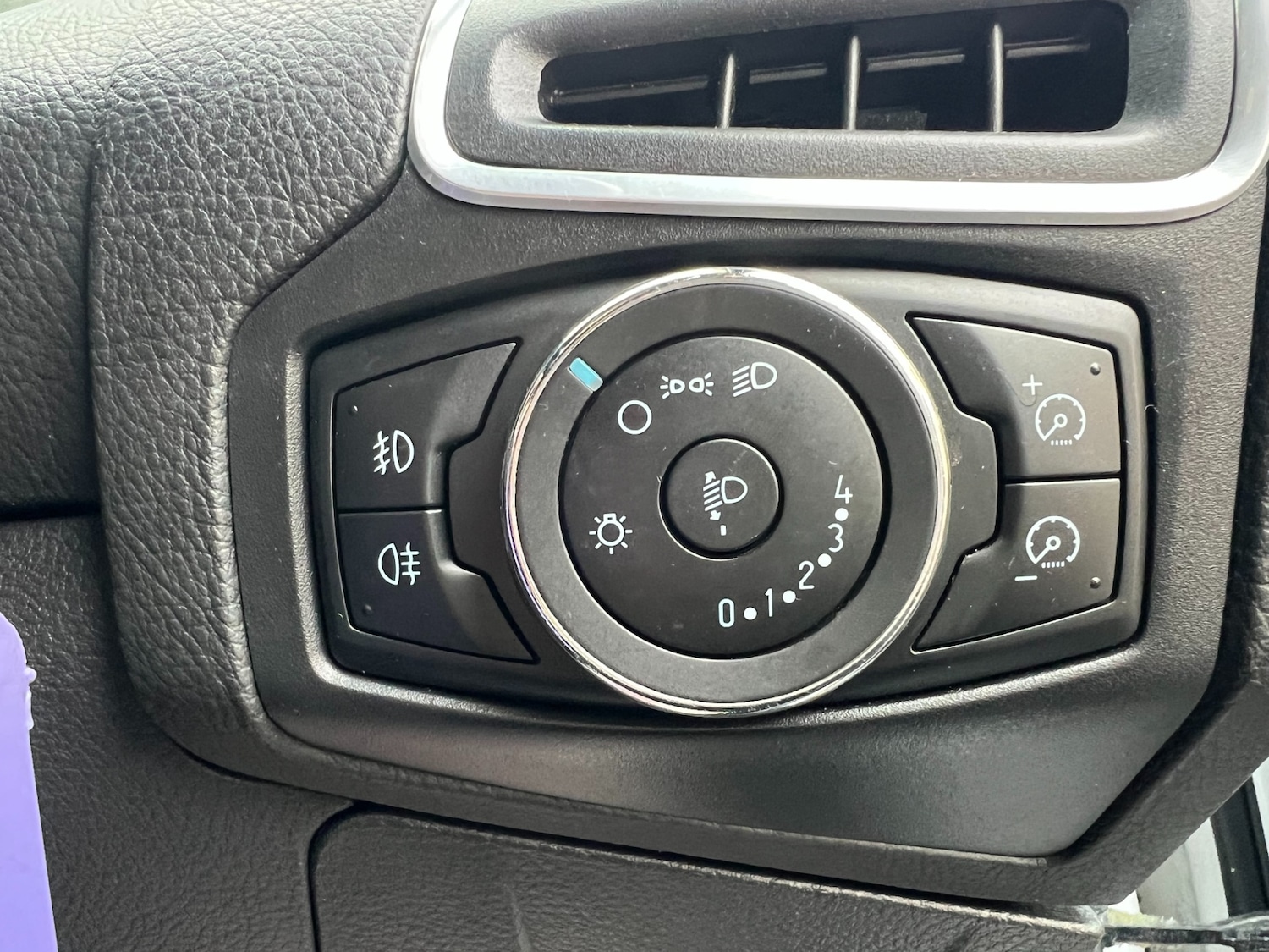 Used Ford Focus 2012 for sale - 76948541: Photo 31