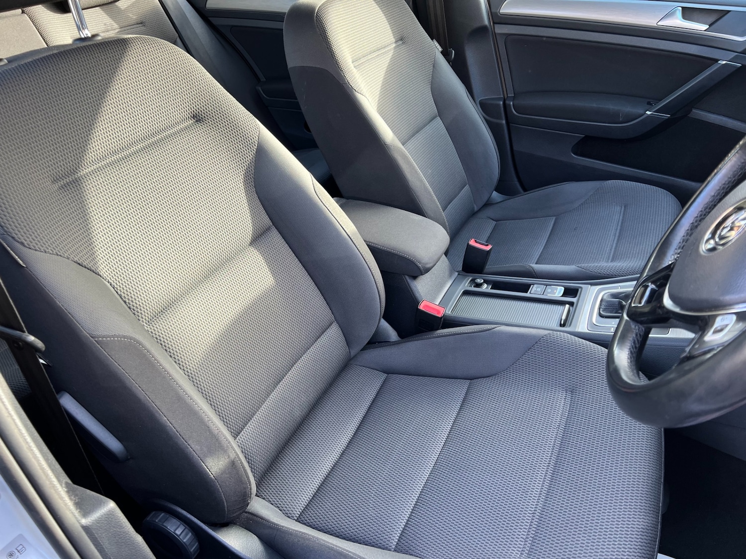 Used Volkswagen Golf 2017 for sale - 77006306: Photo 11