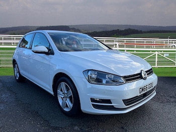 Used Volkswagen Golf 2017 for sale - 77006306: Photo