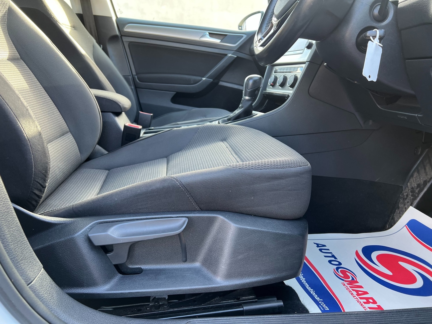 Used Volkswagen Golf 2017 for sale - 77006306: Photo 21