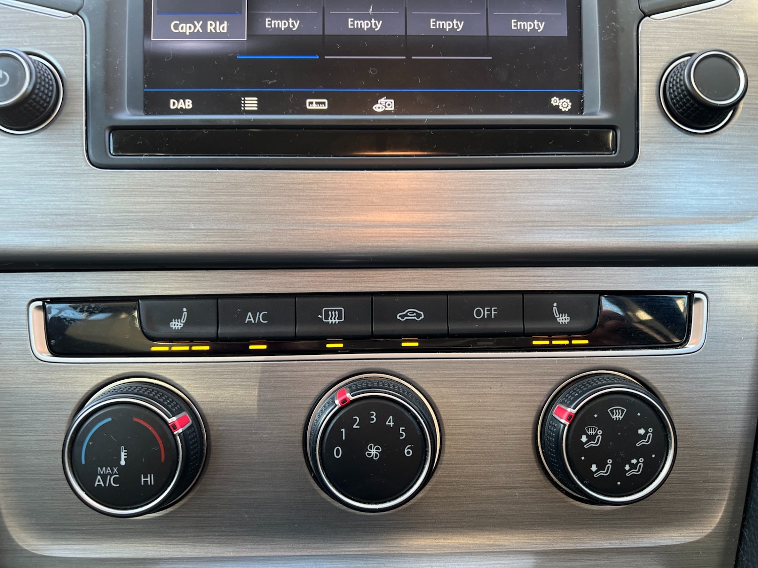 Used Volkswagen Golf 2017 for sale - 77006306: Photo 28