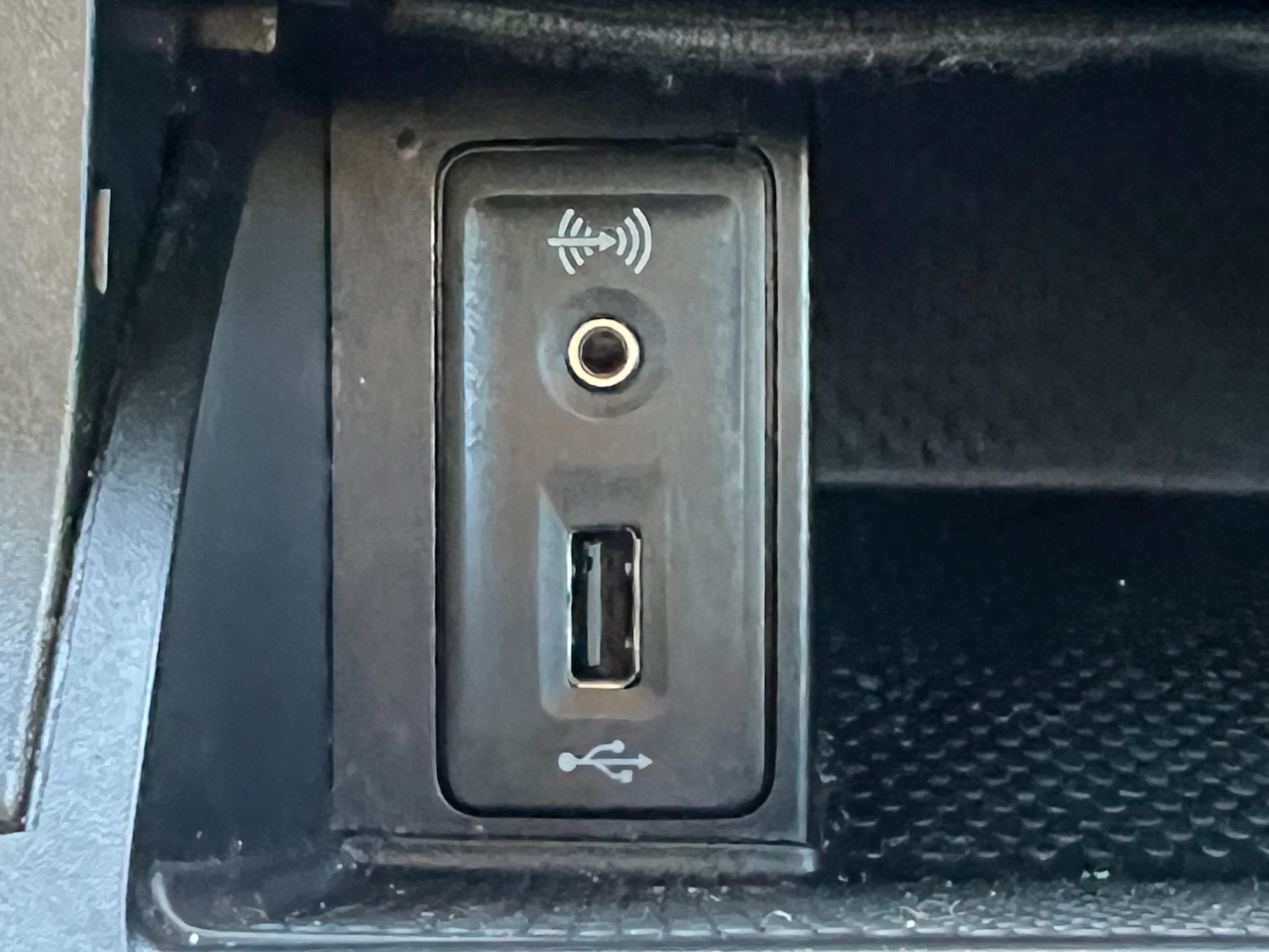 Used Volkswagen Golf 2017 for sale - 77006306: Photo 29