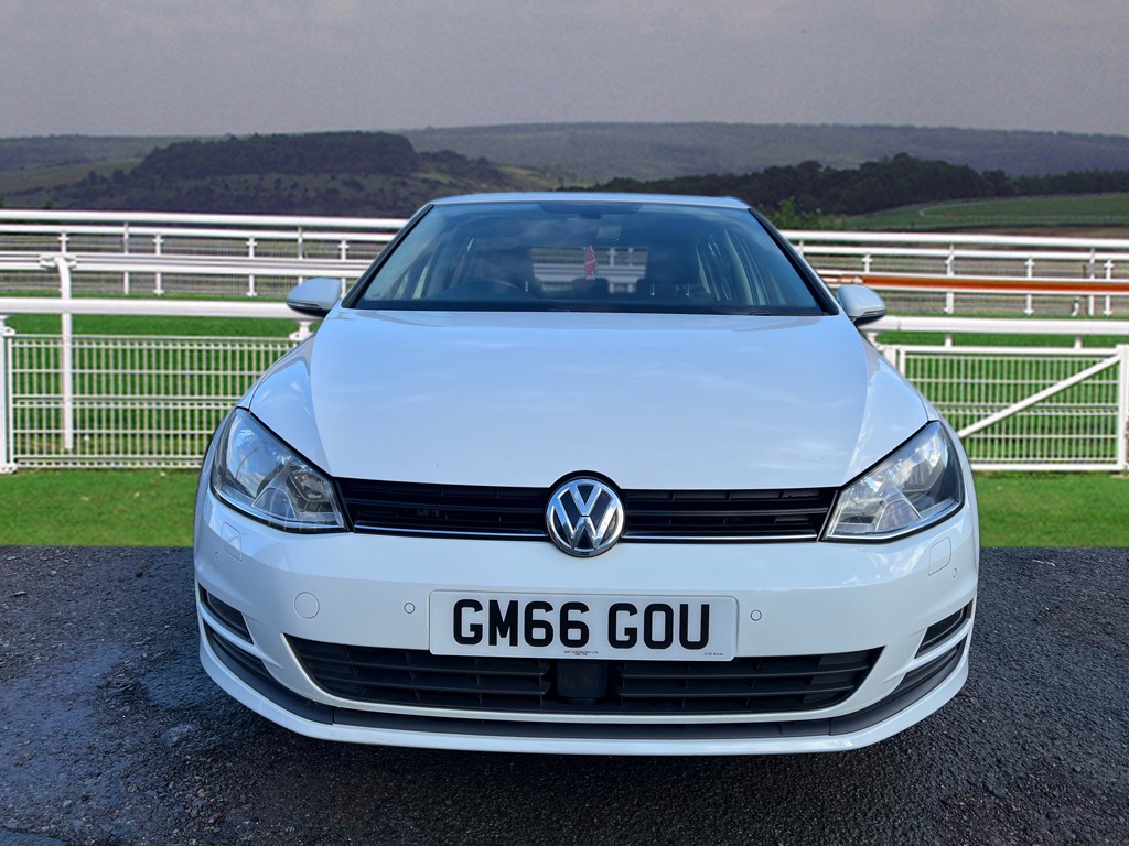 Used Volkswagen Golf 2017 for sale - 77006306: Photo 3