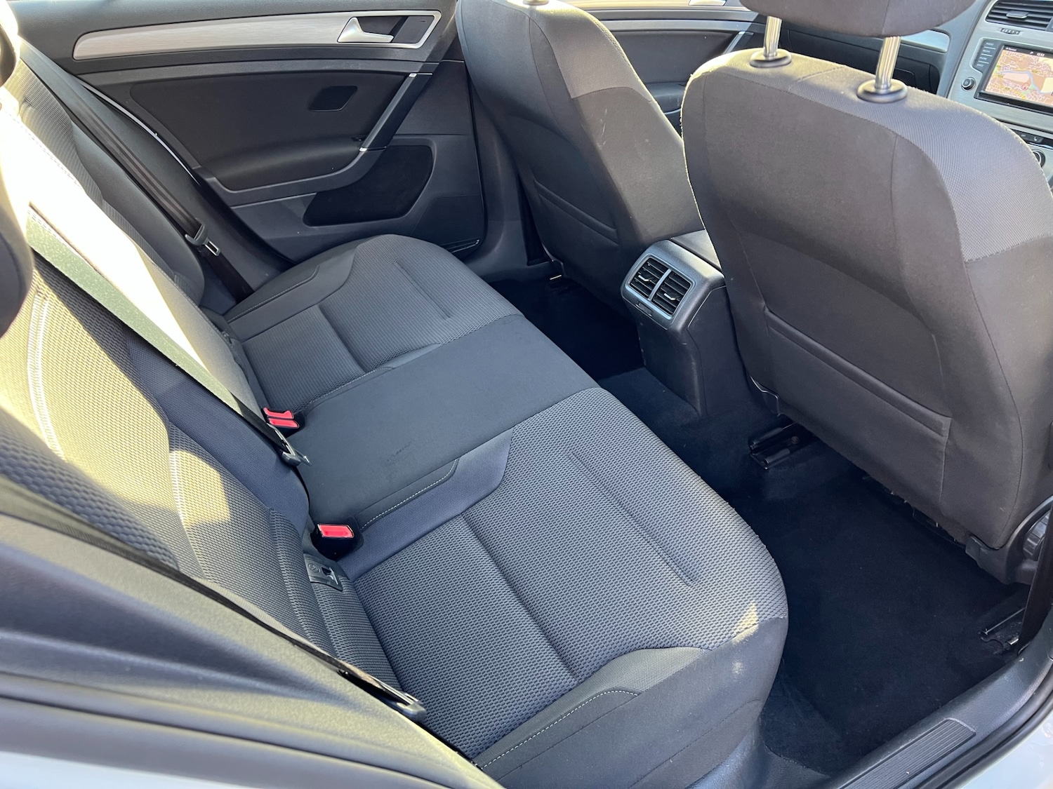 Used Volkswagen Golf 2017 for sale - 77006306: Photo 36