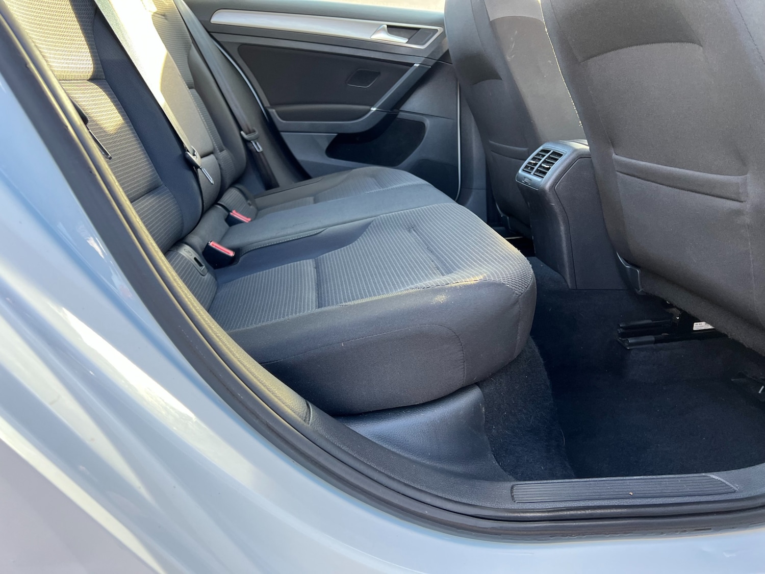 Used Volkswagen Golf 2017 for sale - 77006306: Photo 37