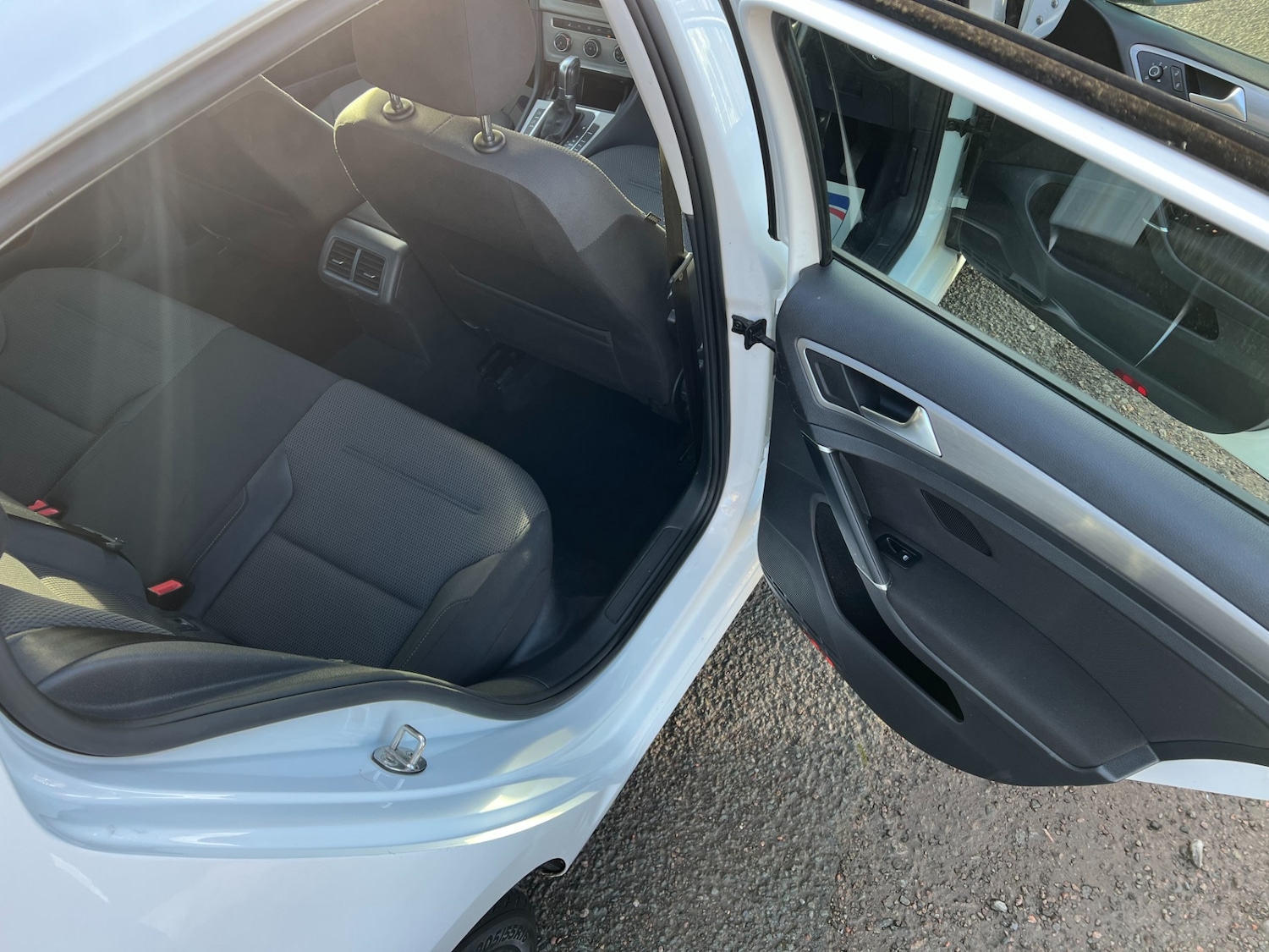 Used Volkswagen Golf 2017 for sale - 77006306: Photo 41