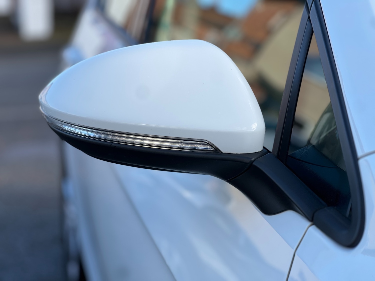 Used Volkswagen Golf 2017 for sale - 77006306: Photo 51