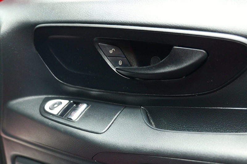 Used Mercedes-Benz Vito for sale - 77328693: Photo 22