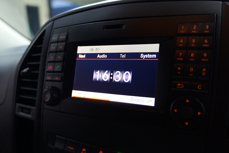 Used Mercedes-Benz Vito for sale - 77328693: Photo 39