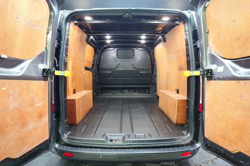 Used Ford Transit Custom 2020 for sale - 77027610: Photo 36