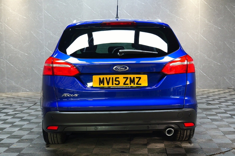 Used Ford Focus 2015 for sale - 77027696: Photo 4