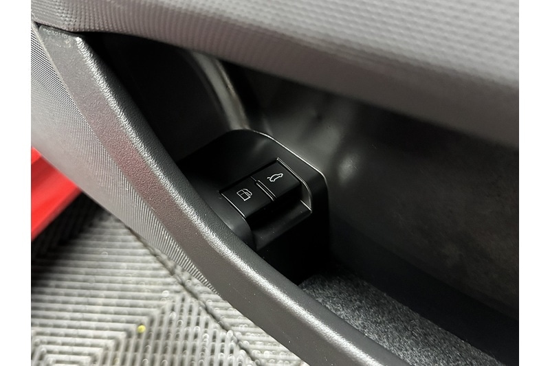 Used Audi TT 2013 for sale - 77821908: Photo 28