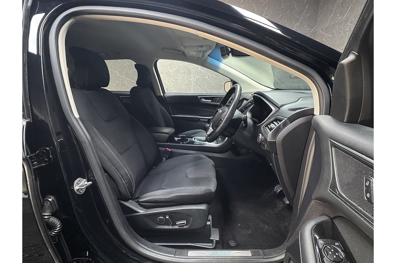 Used Ford Edge 2017 for sale - 77896735: Photo 24