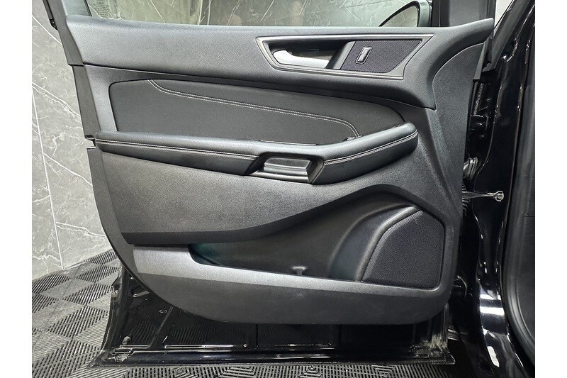 Used Ford Edge 2017 for sale - 77896735: Photo 45