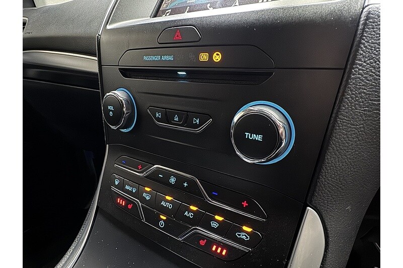 Used Ford Edge 2017 for sale - 77896735: Photo 64