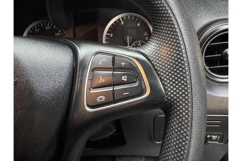 Used Mercedes-Benz Vito 2018 for sale - 77902505: Photo 51