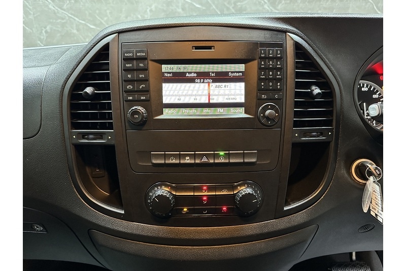 Used Mercedes-Benz Vito 2018 for sale - 77902505: Photo 55