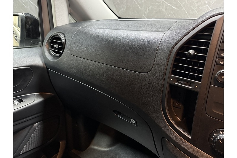 Used Mercedes-Benz Vito 2018 for sale - 77902505: Photo 60