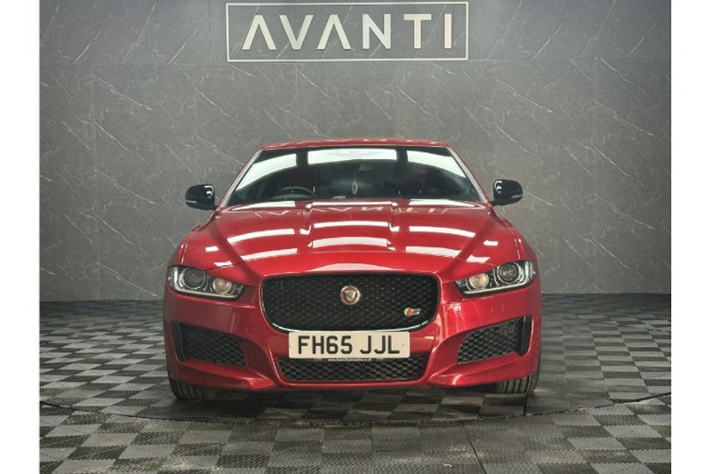 Used Jaguar XE 2015 for sale - 77283759: Photo 11