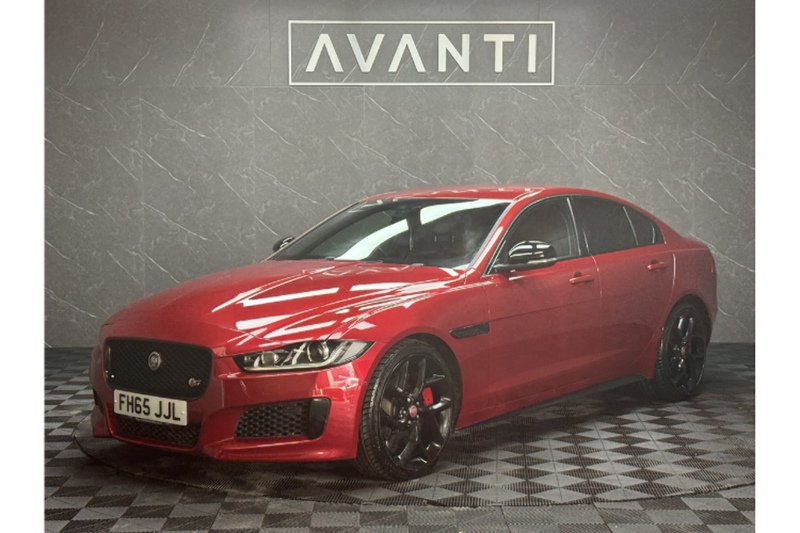Used Jaguar XE 2015 for sale - 77283759: Photo 2