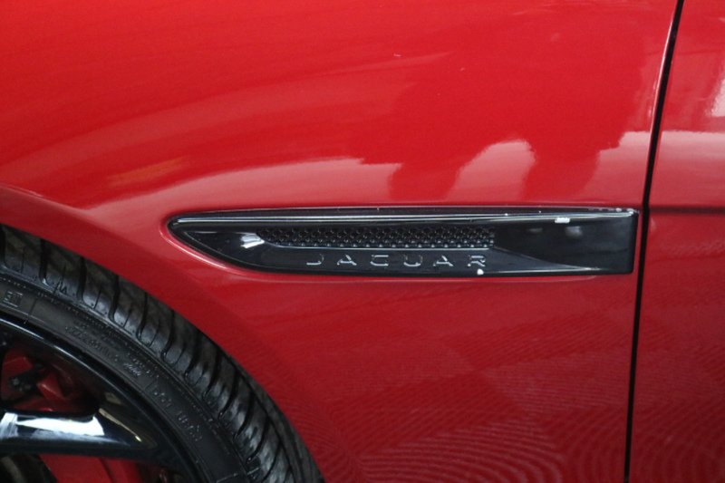 Used Jaguar XE 2015 for sale - 77283759: Photo 21