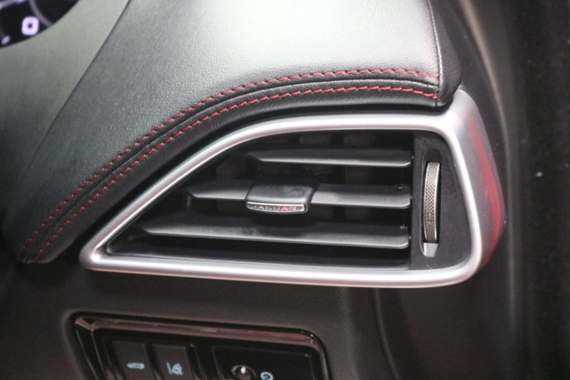 Used Jaguar XE 2015 for sale - 77283759: Photo 34